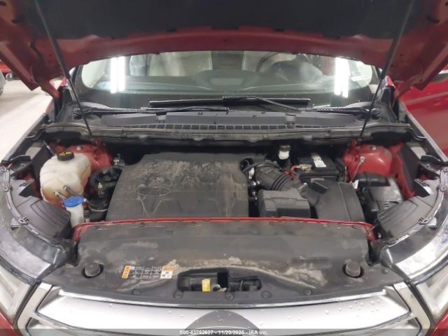 Ford Edge Titanium Image 8