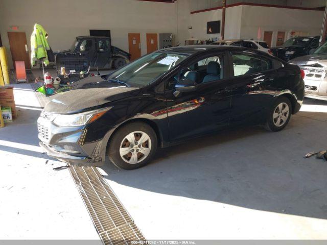 Chevrolet Cruze Ls Auto Image 3