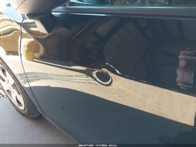 Chevrolet Cruze Ls Auto Image 10