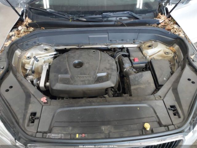 Volvo XC90 T6 Momentum Image 3