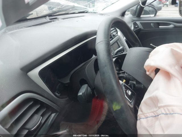 Ford Fusion Se Image 6