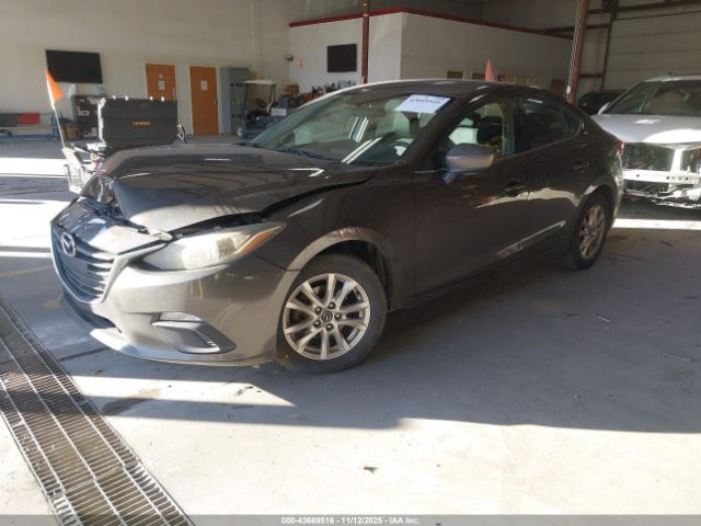 Mazda Mazda3 I Touring Image 2