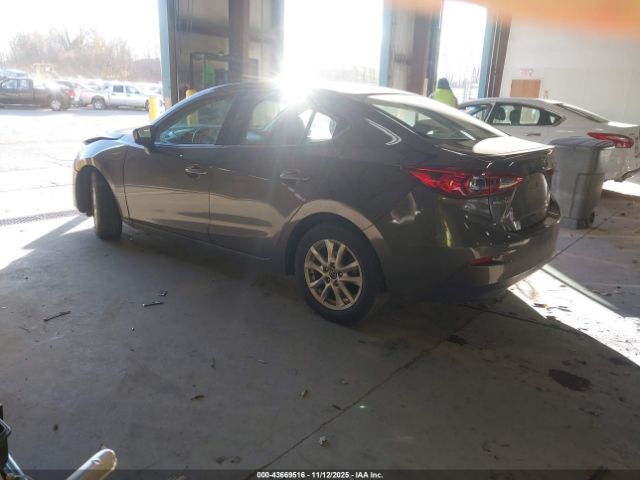 Mazda Mazda3 I Touring Image 14