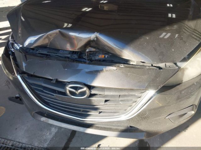 Mazda Mazda3 I Touring Image 11