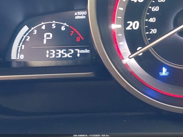 Mazda Mazda3 I Touring Image 7