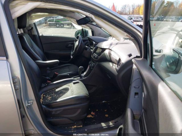 Chevrolet Trax Lt Image 16