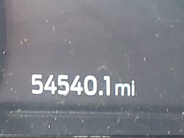 Ford Maverick Xlt Image 9