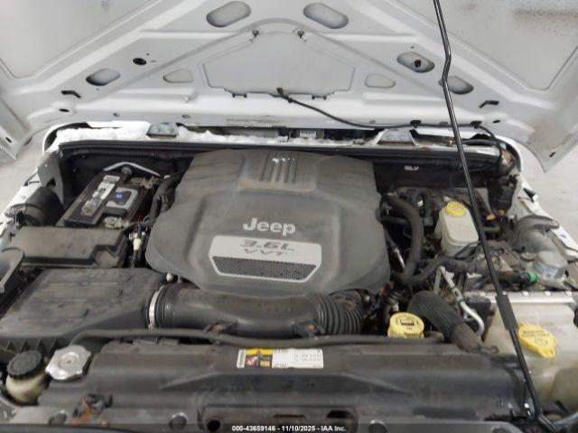 Jeep Wrangler Sport Image 10