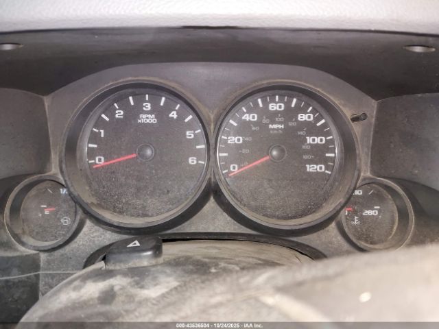 Chevrolet Silverado 1500 Work Truck Image 7