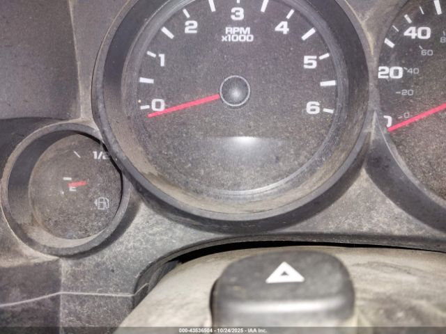 Chevrolet Silverado 1500 Work Truck Image 12