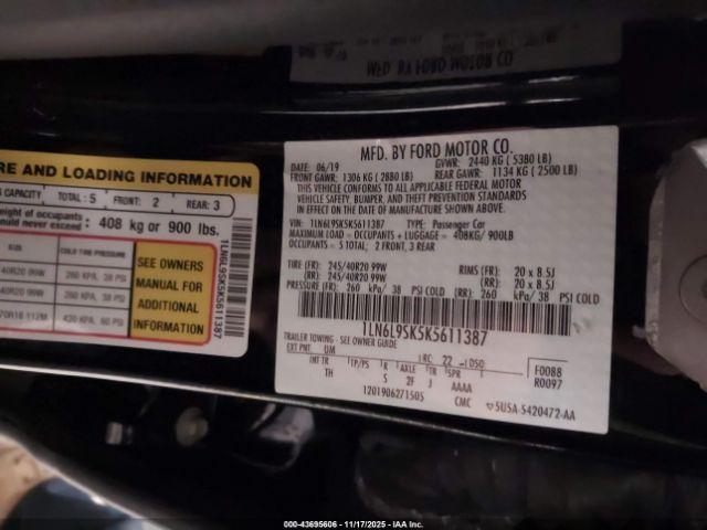 Lincoln Continental Select Image 5