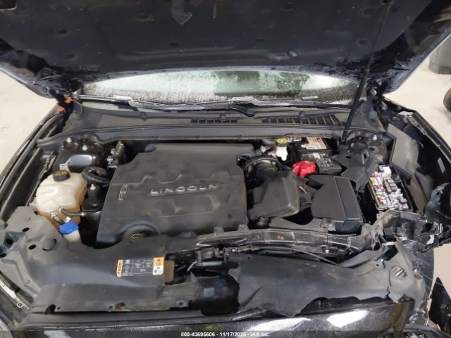 Lincoln Continental Select Image 15