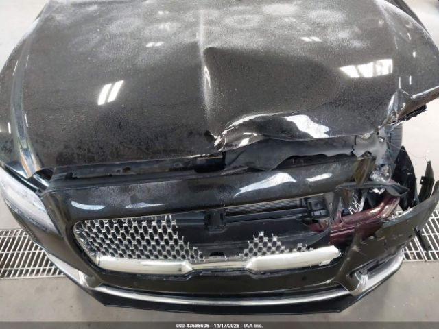 Lincoln Continental Select Image 7