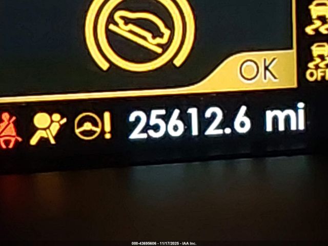 Lincoln Continental Select Image 13