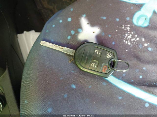 Ford Fiesta S Image 9