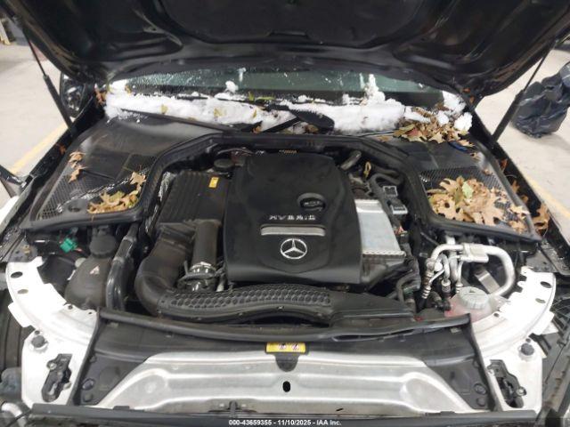 Mercedes-Benz C-Class Image 9