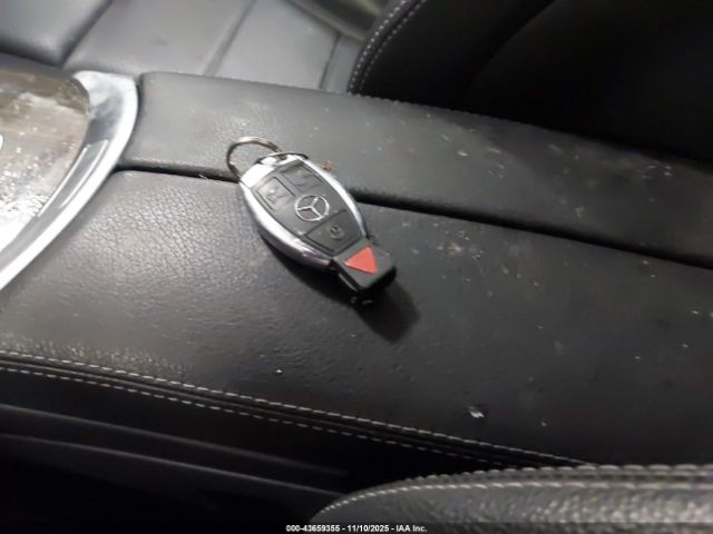 Mercedes-Benz C-Class Image 13