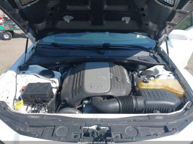 Chrysler 300 300s Image 12