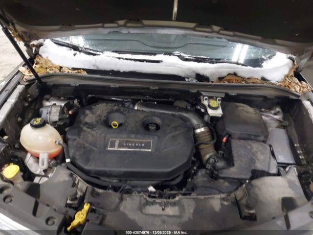 Lincoln MKC Reserve Image 9