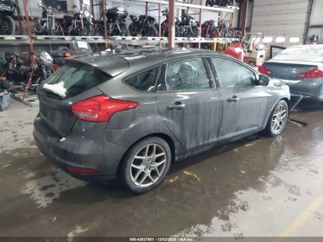 Ford Focus Se Image 15