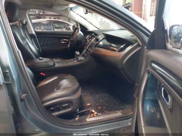 Ford Taurus Limited Image 10