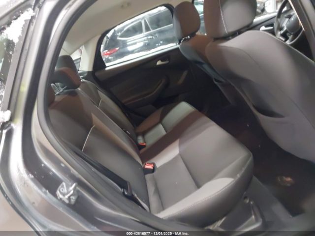 Ford Focus Se Image 7