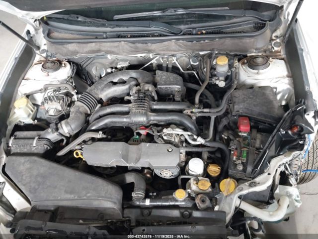 Subaru Legacy 2.5i Image 5