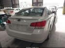 Subaru Legacy 2.5i Image 16