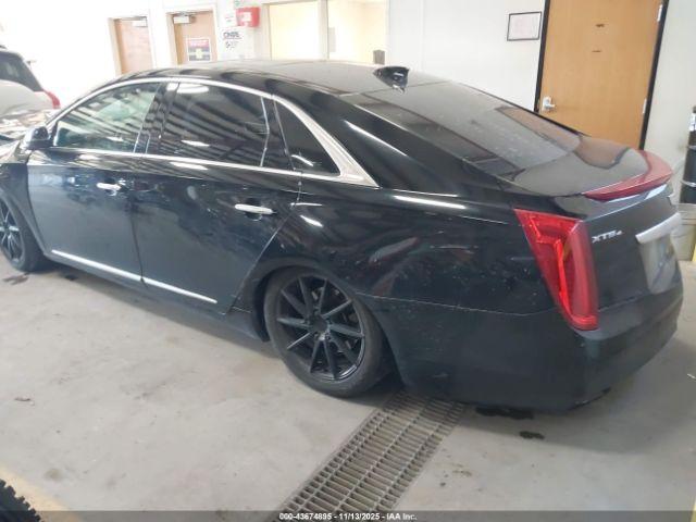 Cadillac XTS Premium Collection Image 4