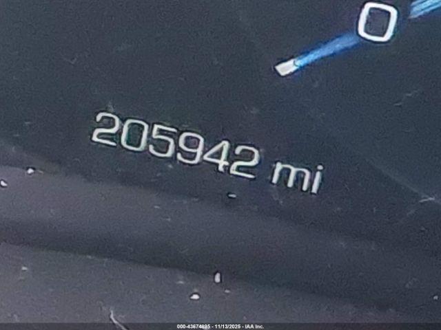 Cadillac XTS Premium Collection Image 16