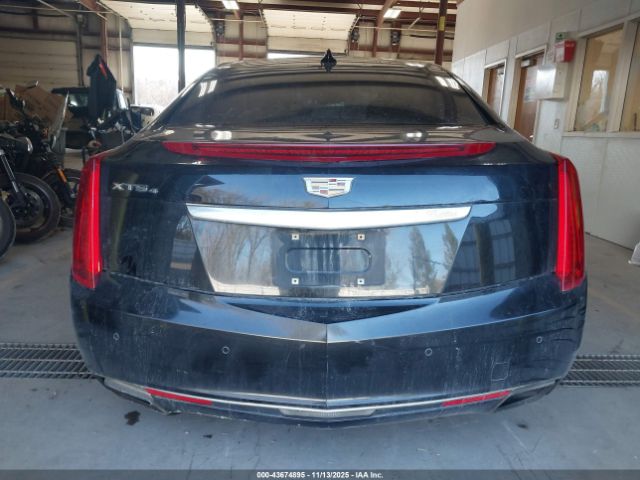 Cadillac XTS Premium Collection Image 14