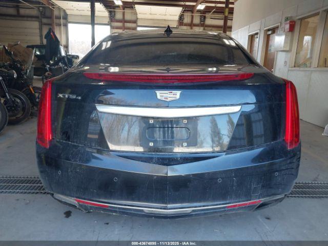 Cadillac XTS Premium Collection Image 14