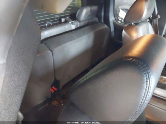 Chevrolet Silverado 1500 Ltz Image 11