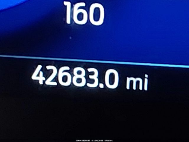 Ford Escape Titanium Image 10