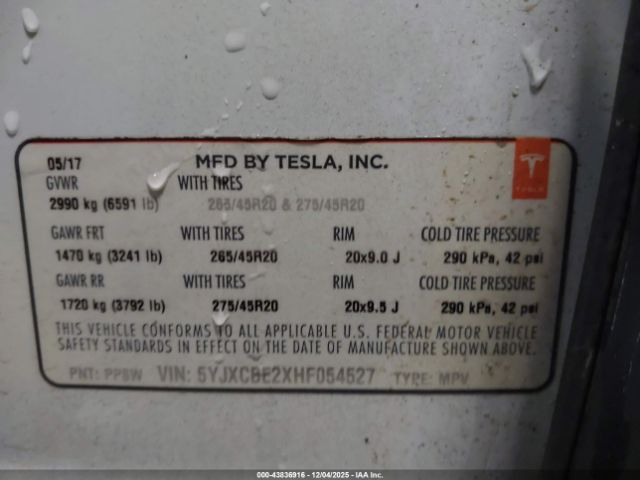 Tesla Model X Image 12