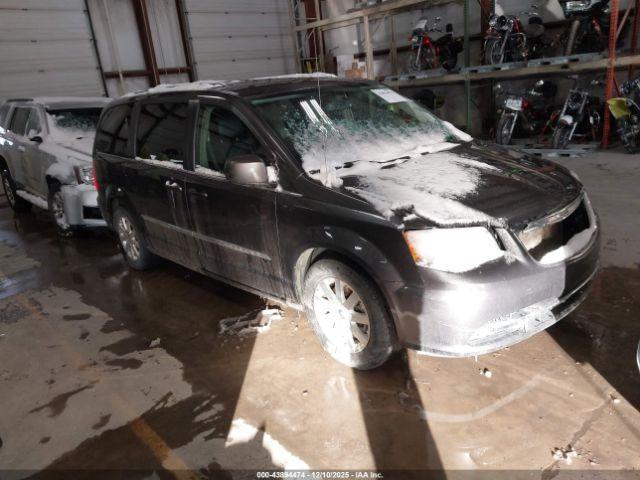  Salvage Chrysler Town & Country