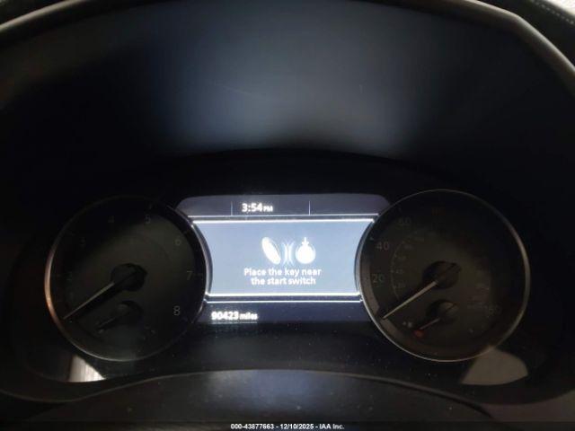 INFINITI Qx Essential Image 7