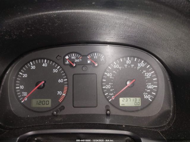 Volkswagen GTI Image 4