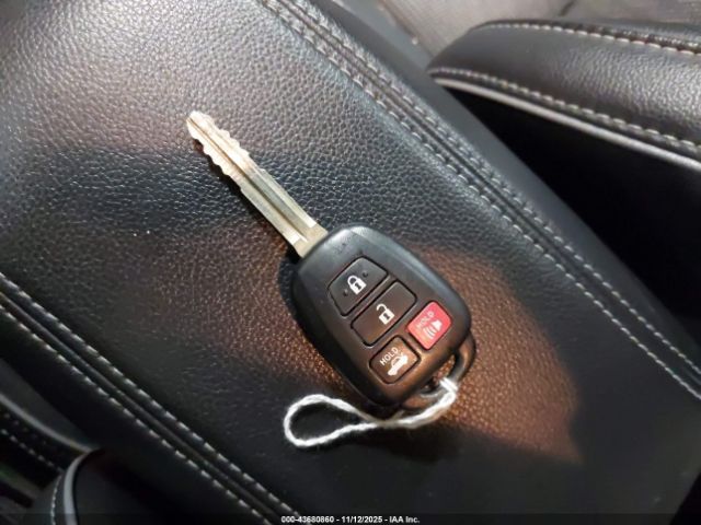 Toyota Corolla S Plus Image 16