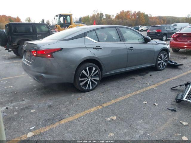 Nissan Altima Sr Intelligent Awd Image 6