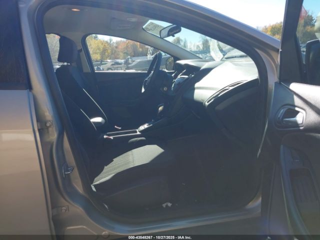 Ford Focus Se Image 3