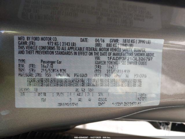 Ford Focus Se Image 11