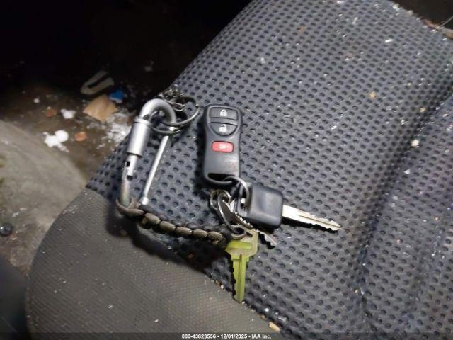 Nissan Xterra Off Road Image 10