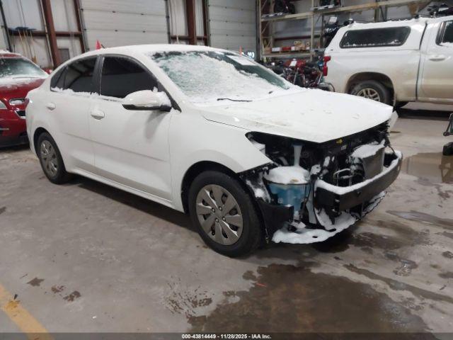  Salvage Kia Rio