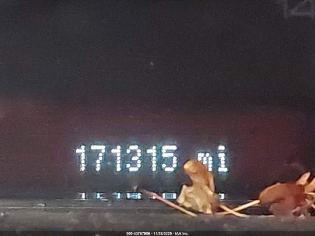 Lincoln MKS Ecoboost Image 15