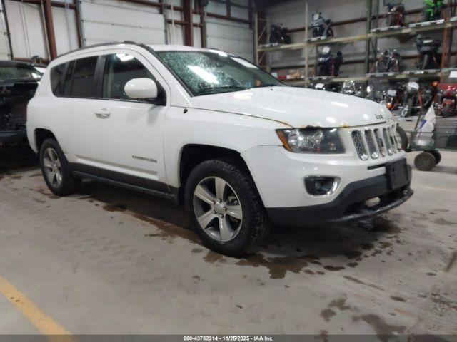  Salvage Jeep Compass