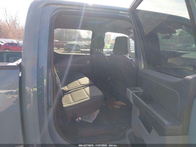 Ford F-150 Xlt Image 8