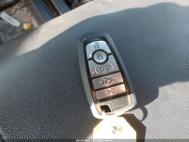 Ford F-150 Xlt Image 11