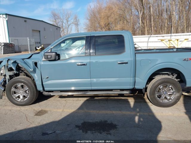 Ford F-150 Xlt Image 14