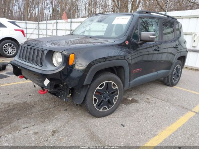 Jeep Renegade Trailhawk Image 6
